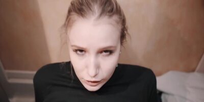 Fucked Fellow Traveler Girl On Train And Cum In Her Pussy!