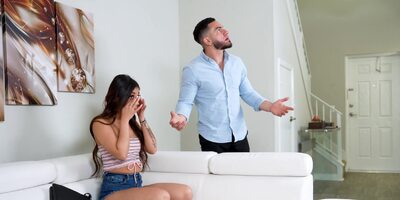 Hot babysitter latina xxLayna Marie gets tipped