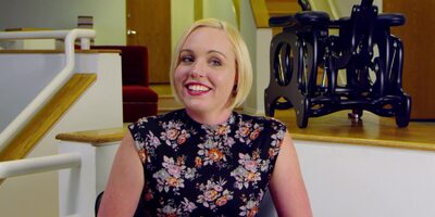 Blonde Miley Mae gets masturbation and pussy licked