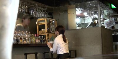 顔も性格も良すぎるドＭ美少女をBARでナンパした結果ｗ