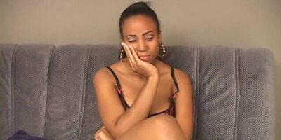 Guy watches a black girl shaves her snatch