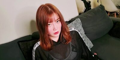 《网红与牙签的邂逅》 - Nicolove妮可