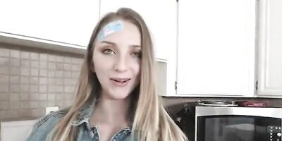 handjob stepsis squirts on bro's huge cock slut stepmom