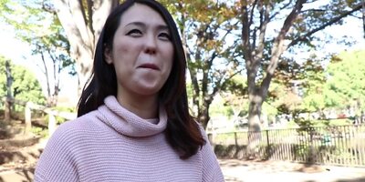 人妻が出張ハメ撮りサービスに応募不貞セックスでイキ顔を晒す