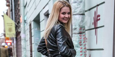 Amateur Shy Blonde Girl Gets The Juicy BBC She Deserves