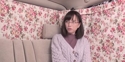 21L-030-002-Affair sex by picking up a first-class celebrity mature woman