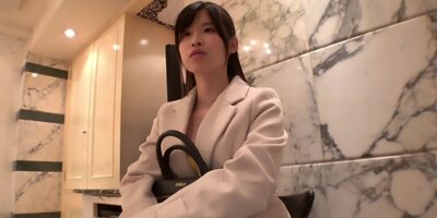 空前絶後のHカップがエロすぎる神ボディの美少女さん