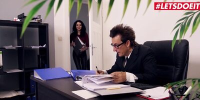 Khadisha Latina In Office Secretary Seduces Boss For A Promotion