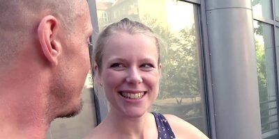 Amateur POV outdoor sex with blonde Claudia Swea