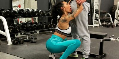 Ass To Grass - S1:E8