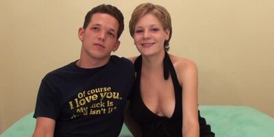 Milf Gets Her Cunt Penetrated In Hardcore Fashion