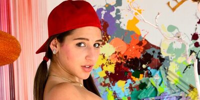 Deepthroat Divas Riley Reid and Abella Danger