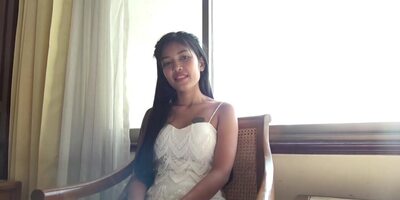 Oriental chick is barely interested in fooling around