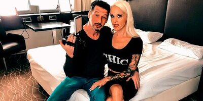 Sophie Logan: Fuck My Wet MILF Cunt