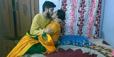 Indian teen boy has hot sex with friend's sexy mother! Hot webseries sex