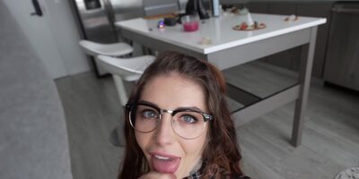 Tattooed bitch Brenna McKenna gives a deep blowjob and gets a load on her face