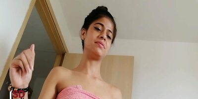 My stepsister gets me masturbate with her underwear - porn in Spanish