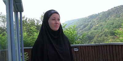 Licky Lex & Michael Fly in Czech Maid Licky Lex Satisfies Her Boss - Porncz