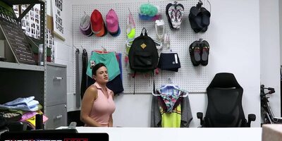 Fit Shoplyfter Milf Gets Stripped And Cavity Searched In The Back Office Of The Security Guard