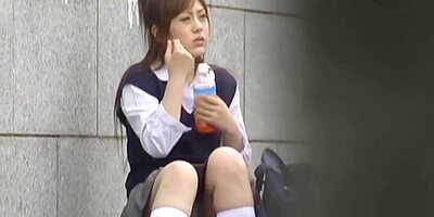 Pjt 7-8 - Schoolgirls Masturbate And Piss Outdoor