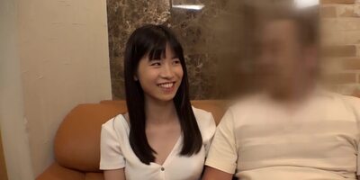 Hカップの清純美少女はおじさん大好きで悶絶生ハメで激イキしちゃう