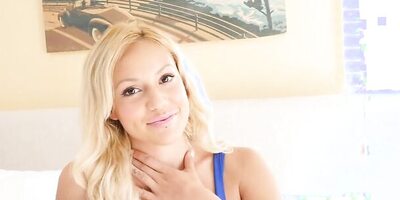 Stepsis Maybe My Dick Can Make You Feeling Well - Bonnie Kinz