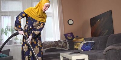 She is too lazy - Muslim cleaning woman