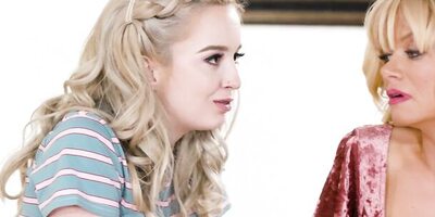 MOMMYSGIRL Horny Lexi Lore Caught Her Stepmom Using Her Panties While Masturbating