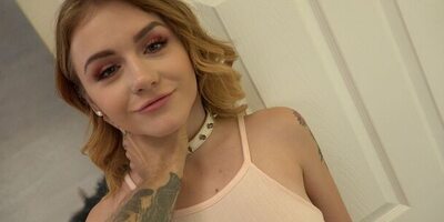 18YO Rosalyn Dominated To Squirting!