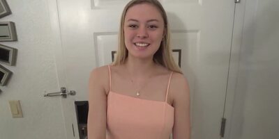 Porn agent involves Amber Moore in sex on camera