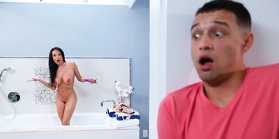 Stepmom's Anal Fantasy