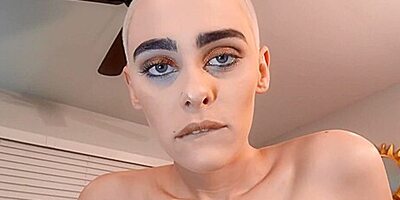 Paris Amour - Stretching Out The Sexy Jogger