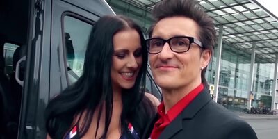 Depraved brunette babe agrees to have sex on the camera