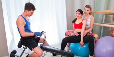 Monroe Fox and Rin White, Threesome at the Gym