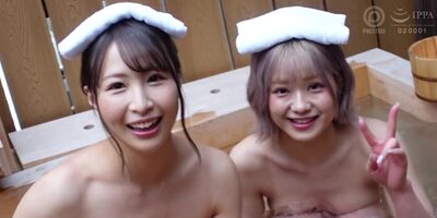 エッチなセクシーお姉さんたちと混浴して乱交セックス