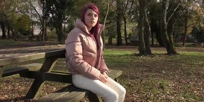 Cameraman tricks babes into masturbation
