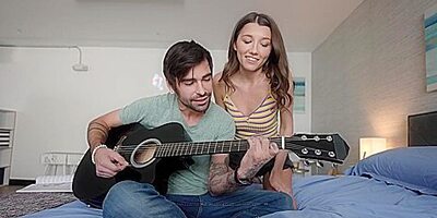 Guitar Teacher / 1.5.2022 With Lucky Fate And Maya Woulfe