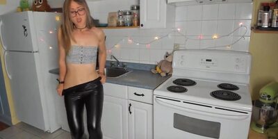 Horny Adult Video Webcam Exclusive Crazy Will Enslaves Your Mind