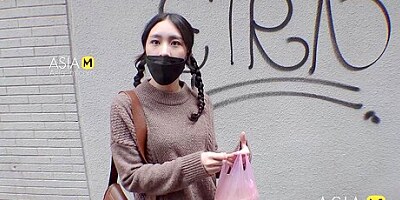 ModelMedia Asia-Street Hunting-Tan Ying Ying-MDAG-0001-Best Original Asia Porn Video
