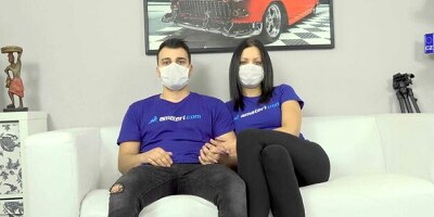 The horny couple is not afraid of coronavirus