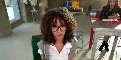 Teen bookworm loses her virginity in the library