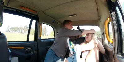 Horny Blonde Showed Tits To Taxi Driver - Cayla Lyons And Steve Q