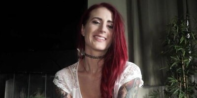 Tana Lea Wants To Find A Boy Like You