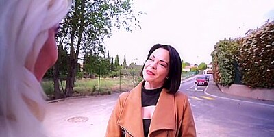 Lydie, 25 Years Old, Veterinary Assistant!