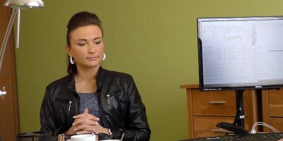 Beautiful charmer adores fucking in the office