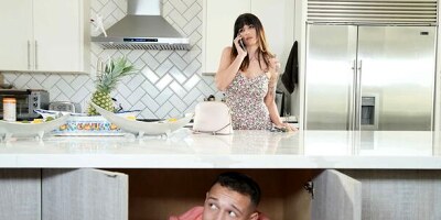 Sexy MILF Madison Lust sexually pleases herself on a big cock