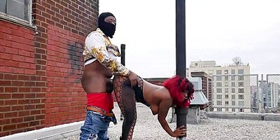 Big Booty Nympho Fucks On The Roof