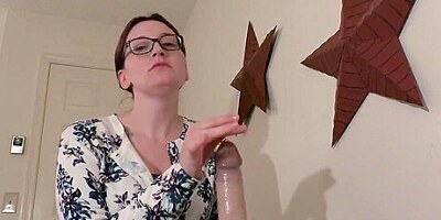 Bettie Bondage – Condom How-to Redux