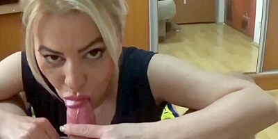 Lolyamateur – Stepmom And Stepson Fucking In Quarantine