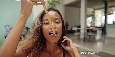Ebony Beauty 3